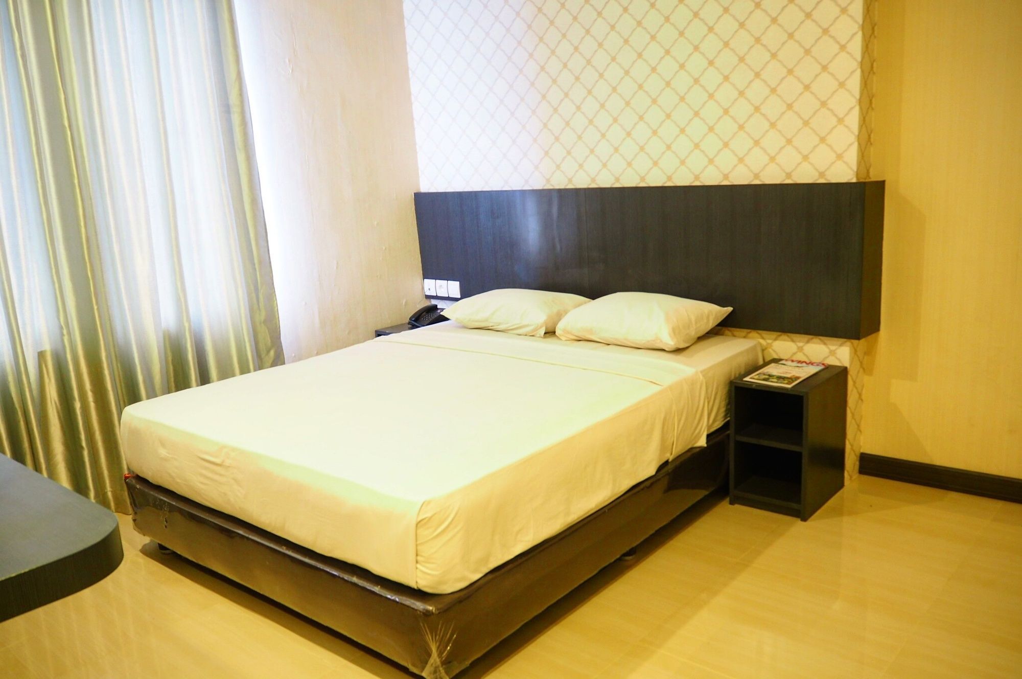 The Crew Hotel Kualanamu International Airport Medan Zewnętrze zdjęcie